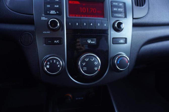 Kia Cerato II с пробегом 2011 года, цена 819 000 рублей, 155500 км, седан, Автокод Объявления