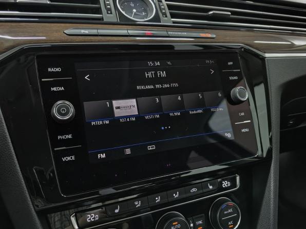 Volkswagen Passat B8 с пробегом 2017 года, цена 1 999 000 рублей, 280123 км, седан, Автокод Объявления