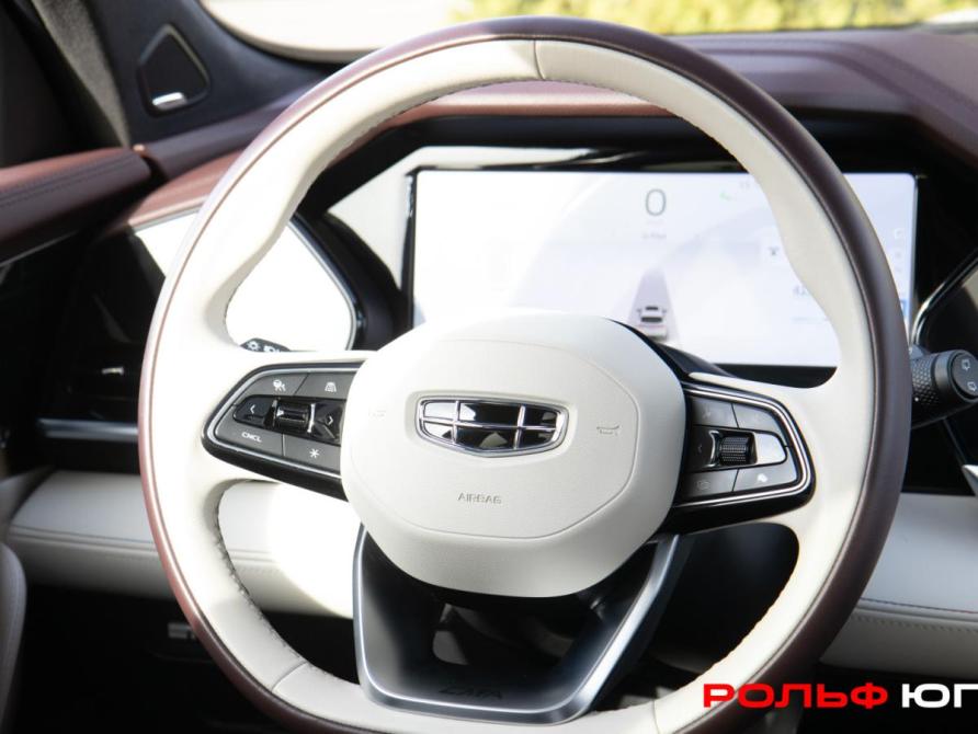 Geely Monjaro I Москва  - изображение 12