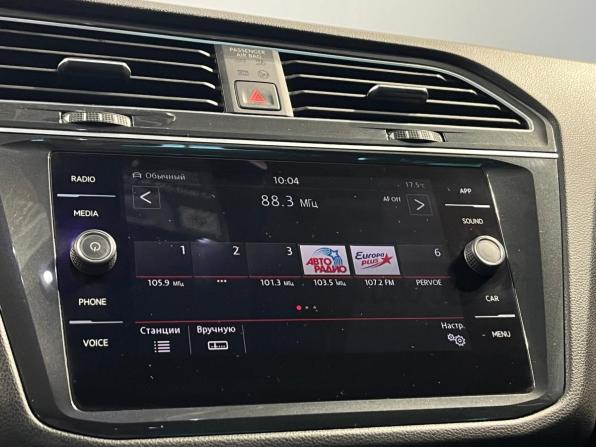 Volkswagen Tiguan II с пробегом 2018 года, цена 2 880 000 рублей, 113000 км, внедорожник, Автокод Объявления