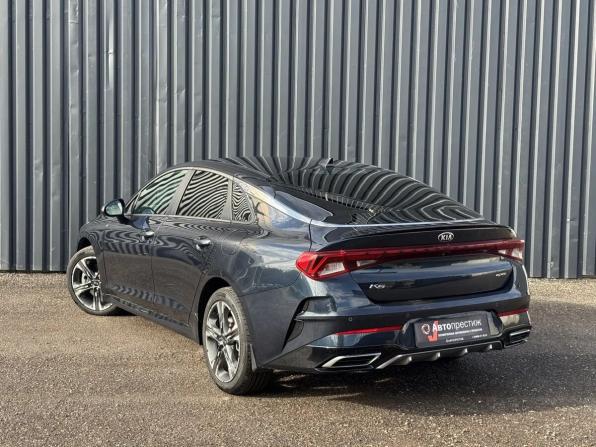 Kia K5 III с пробегом 2021 года, цена 2 420 000 рублей, 121000 км, седан, Автокод Объявления