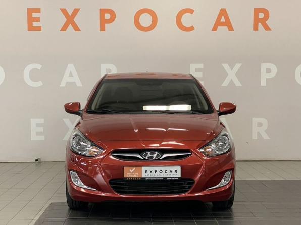 Hyundai Solaris I с пробегом 2014 года, цена 750 000 рублей, 195189 км, седан, Автокод Объявления