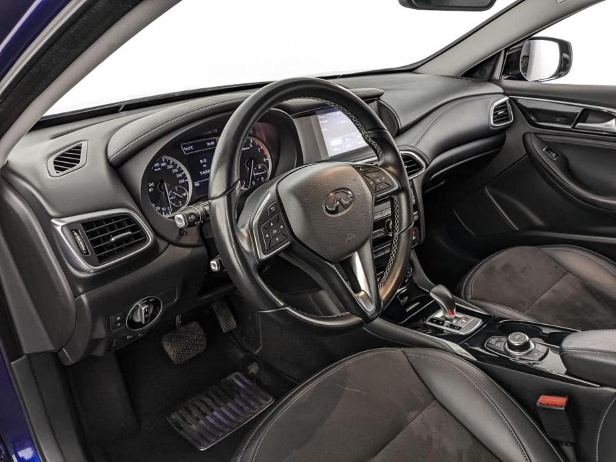 Infiniti Q30 Москва  - изображение 15