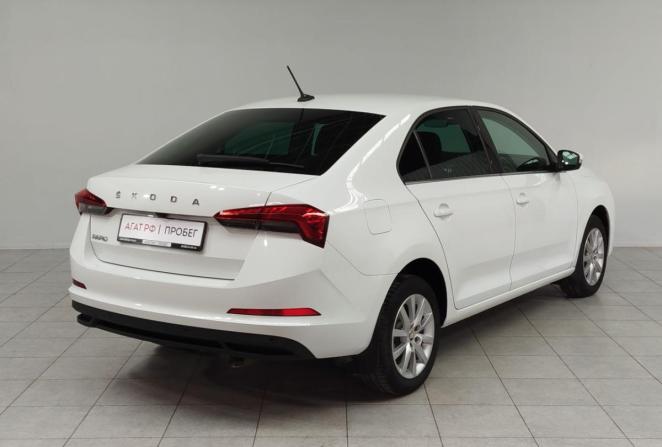 Skoda Rapid II с пробегом 2022 года, цена 1 960 000 рублей, 71364 км, лифтбек, Автокод Объявления