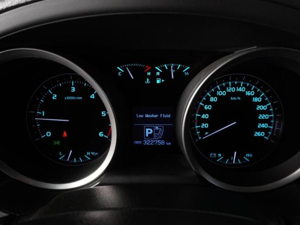 Toyota Land Cruiser 200 Series с пробегом 2010 года, цена 3 229 000 рублей, 322758 км, внедорожник, Автокод Объявления