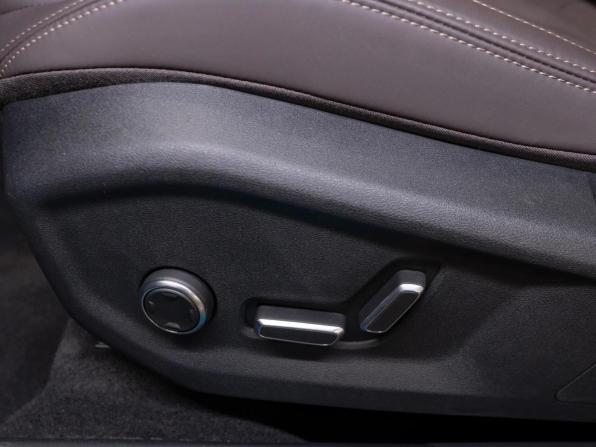 Geely Monjaro I Рестайлинг 2 с пробегом 2025 года, цена 4 200 000 рублей, 22 км, внедорожник, Автокод Объявления