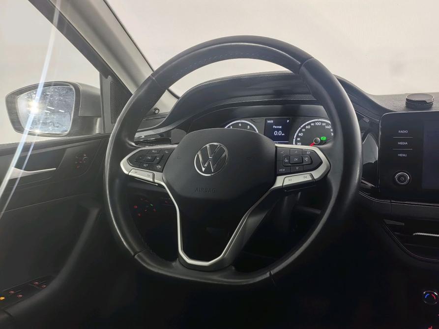 Volkswagen Polo VI Санкт-Петербург  - изображение 13