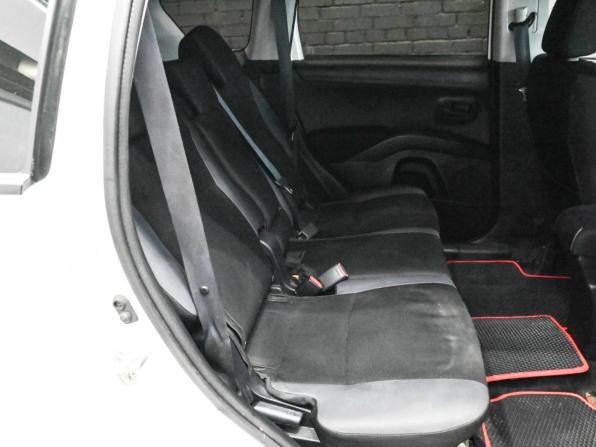 Mitsubishi Outlander II Рестайлинг с пробегом 2010 года, цена 1 050 000 рублей, 278250 км, внедорожник, Автокод Объявления