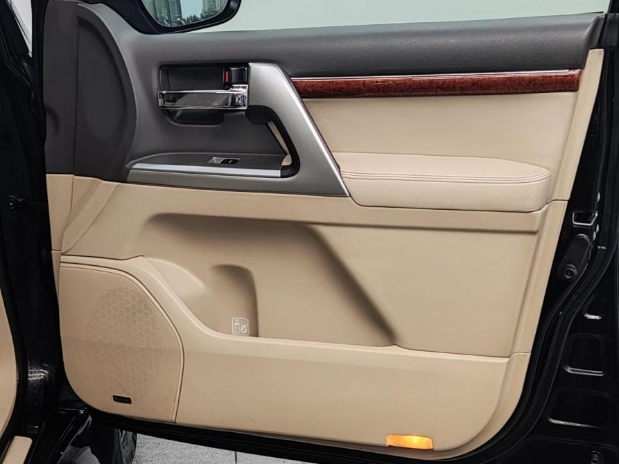 Toyota Land Cruiser 200 Series Рестайлинг 1 Барнаул  - изображение 20