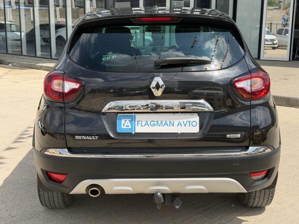 Renault Kaptur I с пробегом 2018 года, цена 1 340 000 рублей, 121700 км, внедорожник, Автокод Объявления