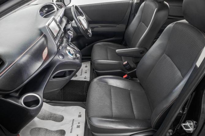 Toyota Sienta II с пробегом 2017 года, цена 1 439 000 рублей, 70500 км, компактвэн, Автокод Объявления