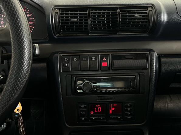 Audi A4 I (B5) с пробегом 1998 года, цена 475 000 рублей, 325178 км, седан, Автокод Объявления
