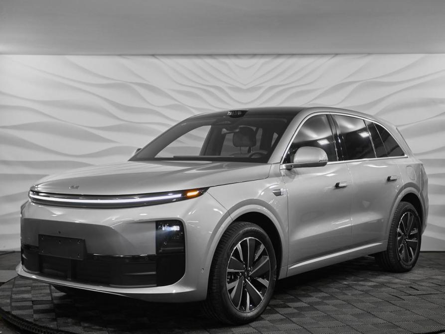 Li Auto (Lixiang) L6 Москва  - изображение 1