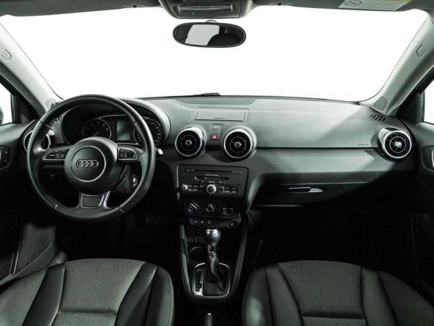 Audi A1 I (8X) Санкт-Петербург  - изображение 14