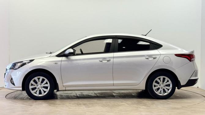 Hyundai Solaris II Рестайлинг с пробегом 2020 года, цена 1 380 000 рублей, 90635 км, седан, Автокод Объявления