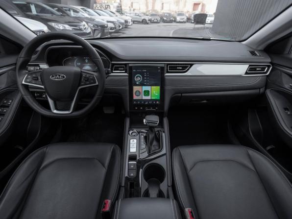 JAC J7 I с пробегом 2023 года, цена 1 455 000 рублей, 8310 км, хэтчбек, Автокод Объявления