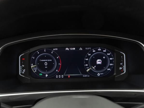 Volkswagen Tiguan II Рестайлинг с пробегом 2021 года, цена 3 880 000 рублей, 34364 км, внедорожник, Автокод Объявления