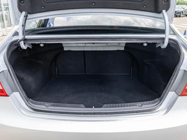 Hyundai Sonata VI (YF) с пробегом 2012 года, цена 1 330 000 рублей, 160041 км, седан, Автокод Объявления
