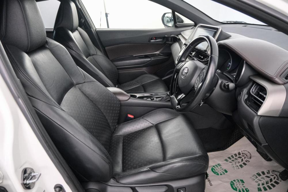 Toyota C-HR I Красноярск  - изображение 8