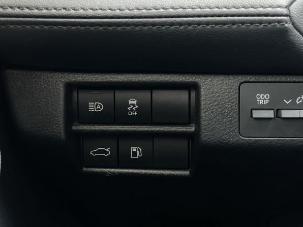 Toyota Avalon V с пробегом 2021 года, цена 2 650 000 рублей, 109575 км, седан, Автокод Объявления