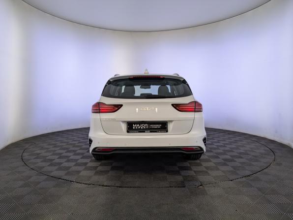 Kia Ceed III Рестайлинг с пробегом 2021 года, цена 2 100 000 рублей, 80578 км, универсал, Автокод Объявления
