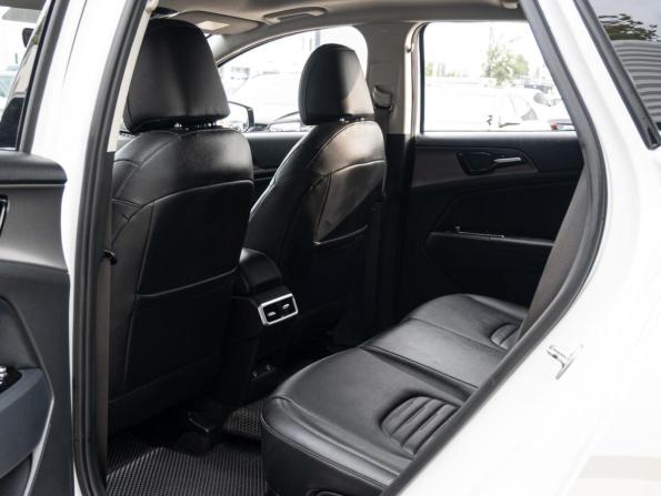 Kia Sportage V с пробегом 2024 года, цена 4 070 000 рублей, 37271 км, внедорожник, Автокод Объявления