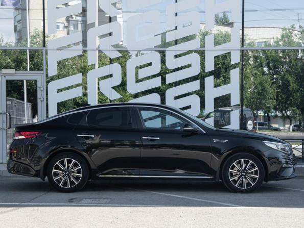 Kia Optima IV Рестайлинг с пробегом 2019 года, цена 2 679 000 рублей, 136173 км, седан, Автокод Объявления