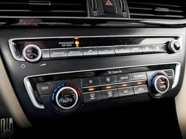Kia Optima IV с пробегом 2017 года, цена 1 795 000 рублей, 130073 км, седан, Автокод Объявления