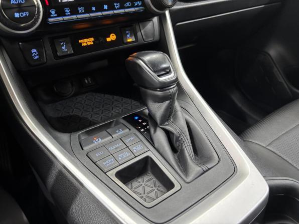 Toyota RAV4 V (XA50) с пробегом 2020 года, цена 3 135 000 рублей, 105140 км, внедорожник, Автокод Объявления