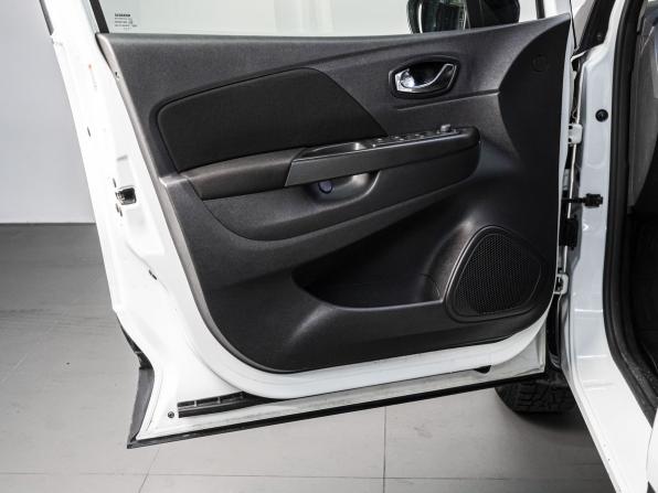 Renault Kaptur I с пробегом 2016 года, цена 1 125 000 рублей, 87292 км, внедорожник, Автокод Объявления