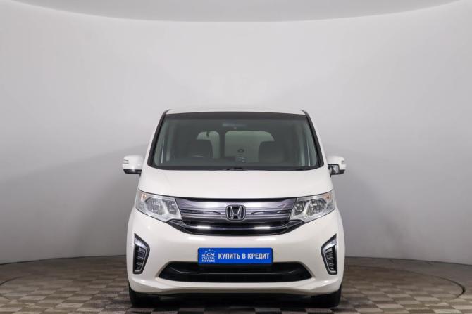 Honda Stepwgn V с пробегом 2015 года, цена 2 049 000 рублей, 91375 км, минивэн, Автокод Объявления