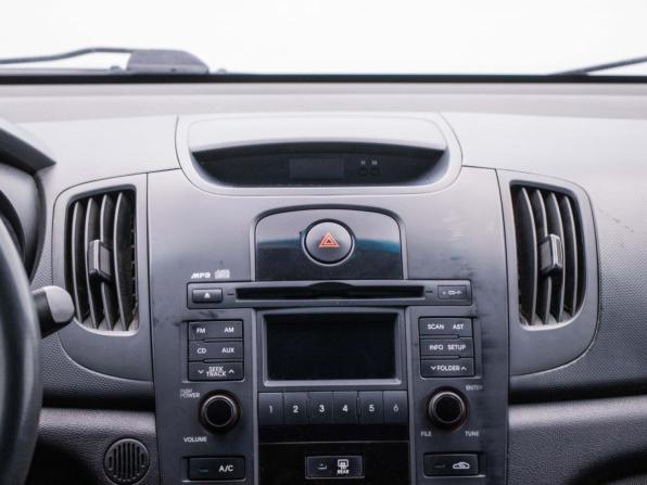 Kia Cerato II с пробегом 2009 года, цена 574 000 рублей, 208677 км, седан, Автокод Объявления
