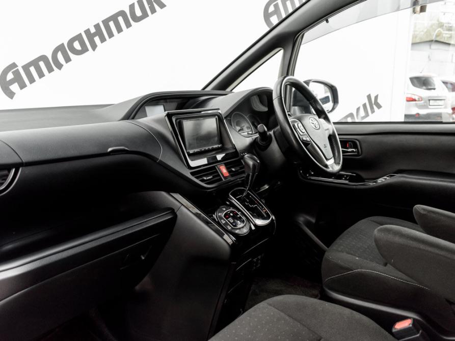 Toyota Noah III (R80) Рестайлинг Екатеринбург  - изображение 13