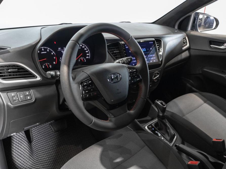 Hyundai Solaris II Казань  - изображение 5