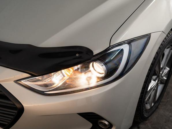 Hyundai Elantra VI (AD) Рестайлинг с пробегом 2018 года, цена 1 300 000 рублей, 204472 км, седан, Автокод Объявления