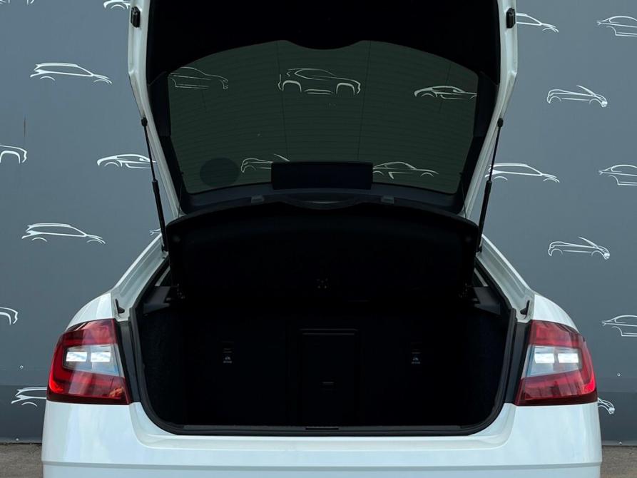 Skoda Octavia III (A7) Рестайлинг Санкт-Петербург  - изображение 12