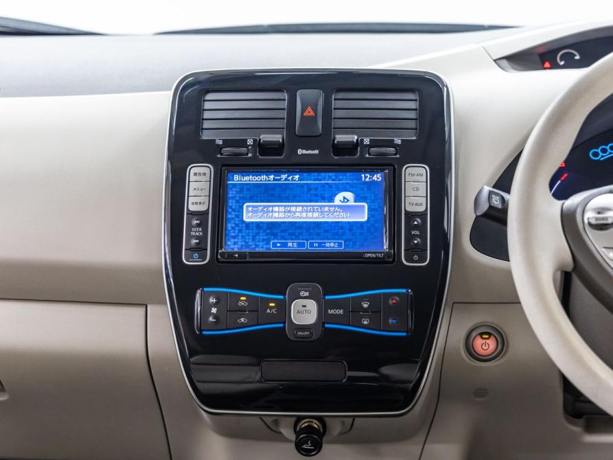Nissan Leaf I (ZE0/AZE0) Волгоград  - изображение 22