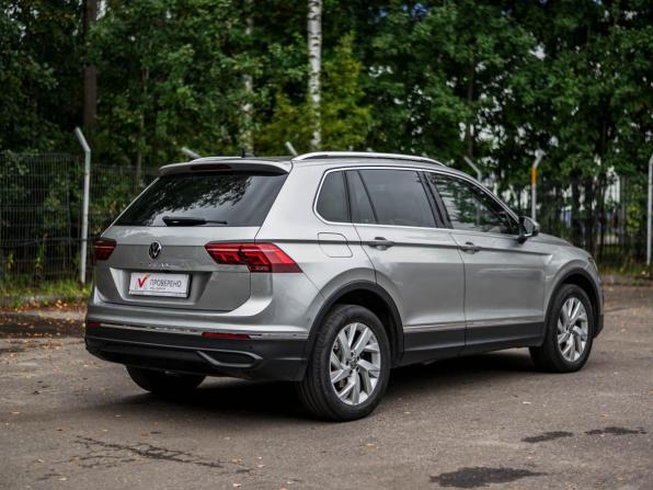 Volkswagen Tiguan II Рестайлинг с пробегом 2021 года, цена 2 330 000 рублей, 116984 км, внедорожник, Автокод Объявления
