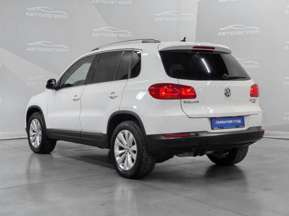Volkswagen Tiguan I Рестайлинг с пробегом 2013 года, цена 1 599 000 рублей, 190168 км, внедорожник, Автокод Объявления