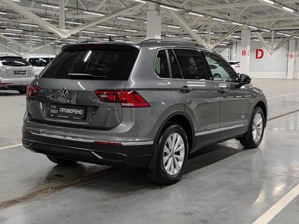 Volkswagen Tiguan II Рестайлинг с пробегом 2021 года, цена 3 120 000 рублей, 72901 км, внедорожник, Автокод Объявления