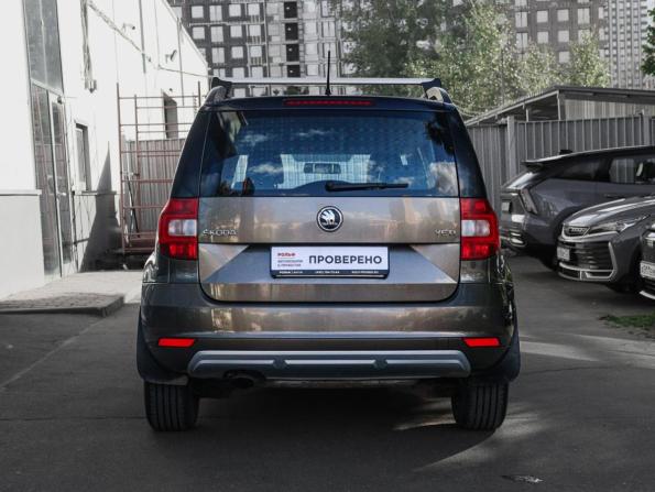 Skoda Yeti I Рестайлинг с пробегом 2014 года, цена 1 030 000 рублей, 135818 км, внедорожник, Автокод Объявления