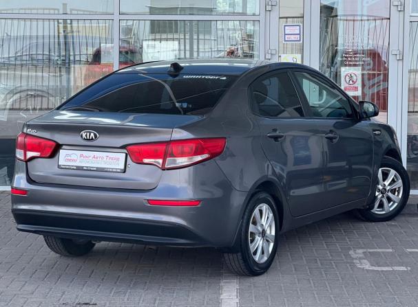 Kia Rio III Рестайлинг с пробегом 2017 года, цена 1 099 000 рублей, 96900 км, седан, Автокод Объявления