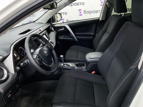 Toyota RAV4 IV (XA40) Рестайлинг с пробегом 2015 года, цена 2 218 000 рублей, 98732 км, внедорожник, Автокод Объявления