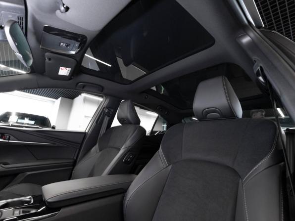 Toyota Camry IX (XV80) China Market с пробегом 2026 года, цена 4 400 000 рублей, 11 км, седан, Автокод Объявления