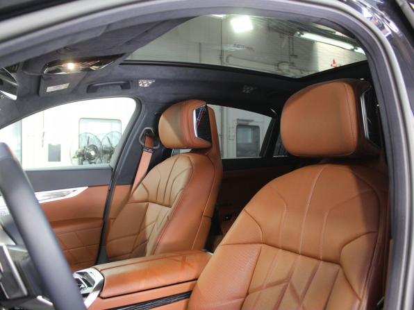 BMW 7 серии VII (G70) с пробегом 2022 года, цена 13 900 000 рублей, 23000 км, седан, Автокод Объявления