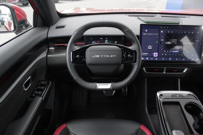 JETOUR DASHING I с пробегом 2024 года, цена 2 595 000 рублей, 6296 км, внедорожник, Автокод Объявления