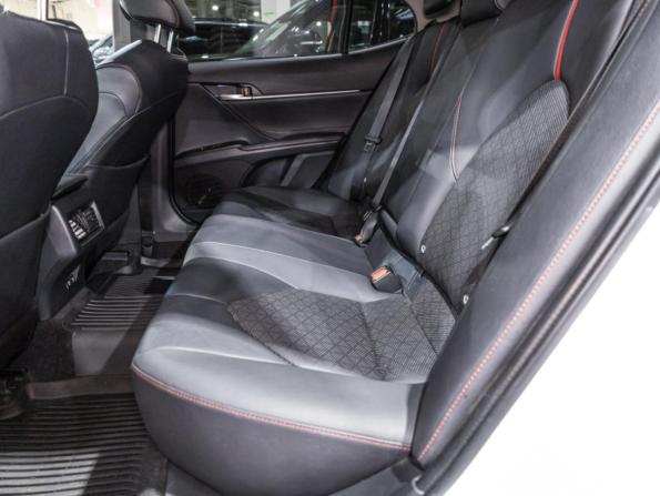 Toyota Camry VIII (XV70) Рестайлинг с пробегом 2021 года, цена 3 499 700 рублей, 65000 км, седан, Автокод Объявления