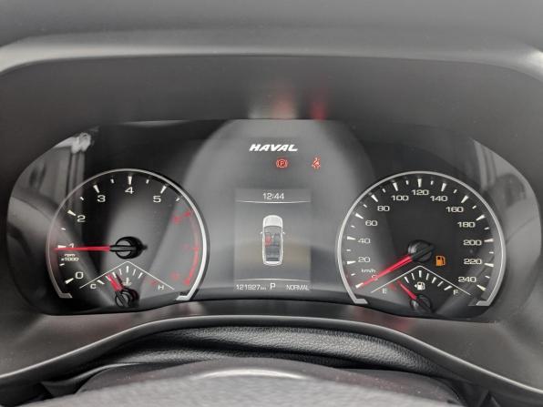 Haval Jolion I с пробегом 2023 года, цена 1 580 000 рублей, 121927 км, внедорожник, Автокод Объявления