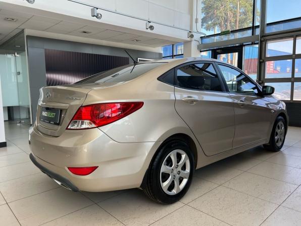 Hyundai Solaris I с пробегом 2012 года, цена 849 000 рублей, 165657 км, седан, Автокод Объявления