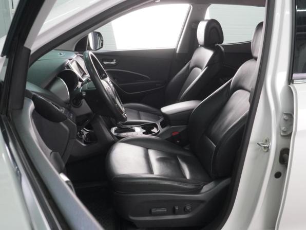 Hyundai Santa Fe III Рестайлинг с пробегом 2015 года, цена 1 799 000 рублей, 248582 км, внедорожник, Автокод Объявления
